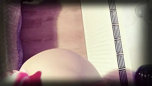 Russian MILF Shows Intimate Places. Big Fleshy Hairy Lips - Ginnagg