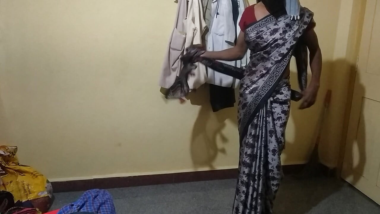Cleaning home in mom's saree