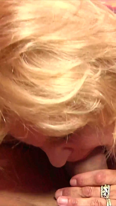 Teen will Pornostar werden und macht alles | Clip 2