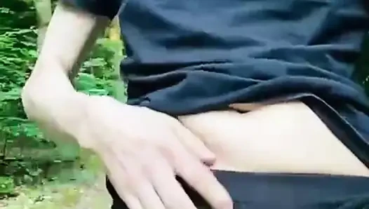 Erkekler için bir sürtük olduğumu onaylıyorum (bölüm-4) devam ediyor, yarağı gösteren bisiklete biniyorum.