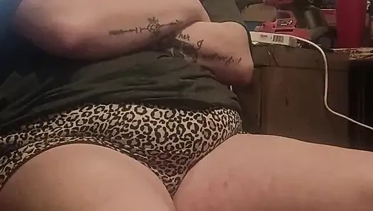 Anisleigh williams trainiert bis zum hals