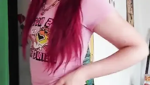 Shyyfxx ateşli baldızın aile yemeği rol oyununda onu sikmek istediğini biliyor