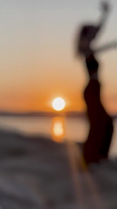 Sunset Date & Luxor terminaron en sexo en la habitación del hotel - verdadera pareja amateur | Clip 1