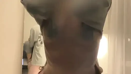 [Private Filming] Amateur Secret Account Girl Chokes and Climaxes in a Rolls-Royce
