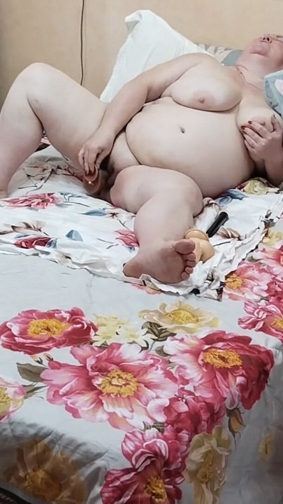 sex toys and a neighbor's meaty pussy | Clip 1