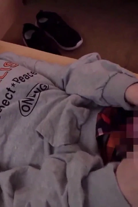 A Girl Sold by Her Parents for 10,000 Yen a Time. a Blowjob and Creampie Video That Can Never Be Released Agai