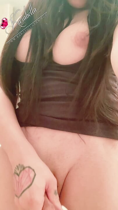 Sweaty Cumshot Post-workout.