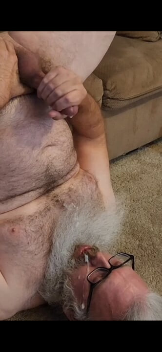 Compilation of hardsteele97 self facials. Cumshots on my beard. Cum in mouth. Cum on my face. Warm loads of cum all over me..