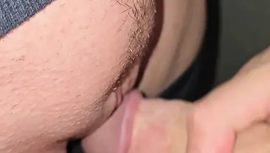 Real milf practices raunchy foreplay in bar toilets