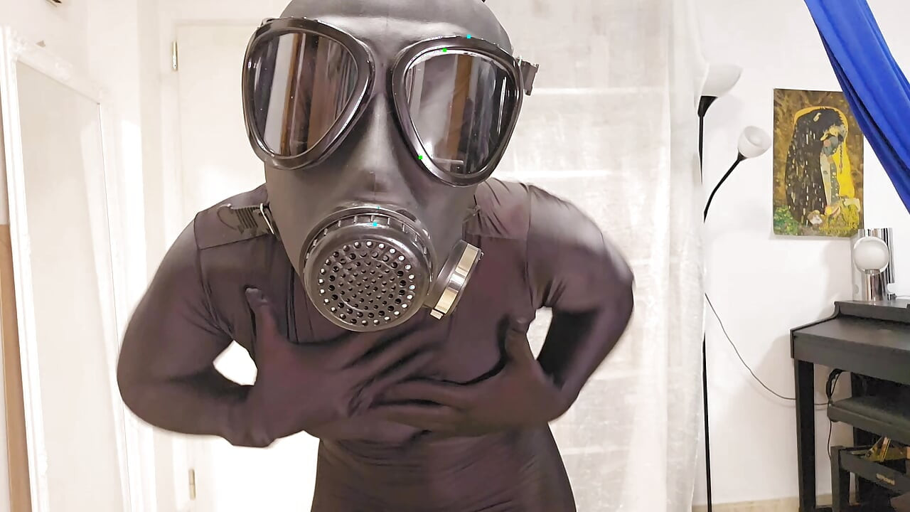 Nylon Zentai Catsuit and Gasmask Hot Encasement