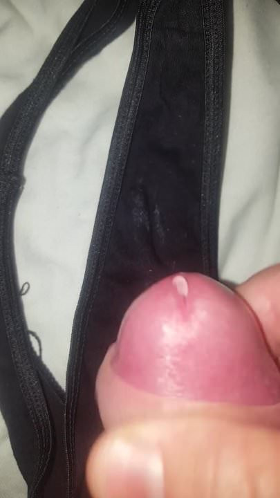Cum in wifes used knickers