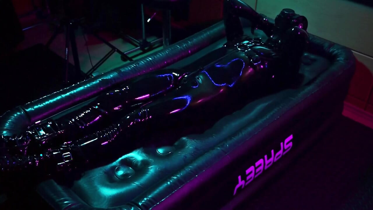 HOT! Rubberdrone Fetish ASMR