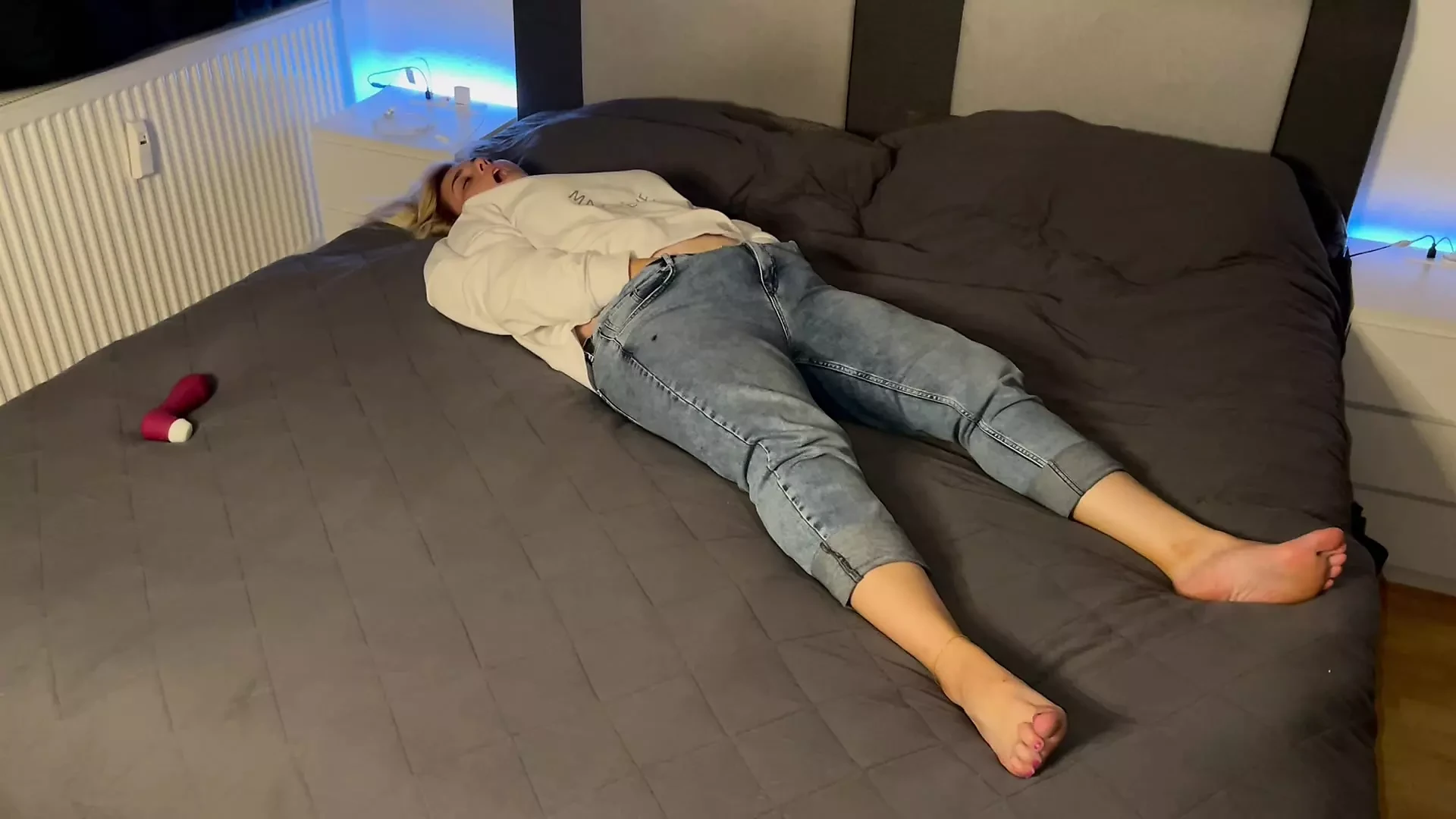 Masturbation in the head cinema multiple orgasms satisfyer fingering wet on bed clitoris rubbing solo voice Time for me