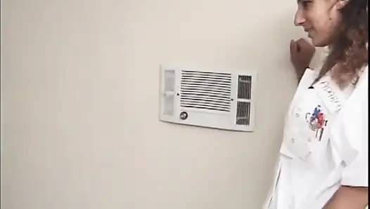 Knockin' hemşireler, bölüm 1