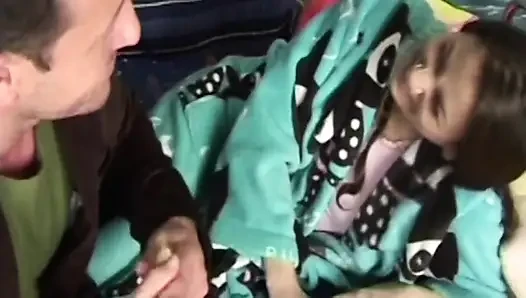Öğrenci vajina deliğinde sertleşiyor