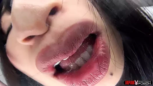 Subjective Smell Fetishism - Senior Office Lady Smells the Scent of Sweat After Sales Rounds: Yui Hidaka