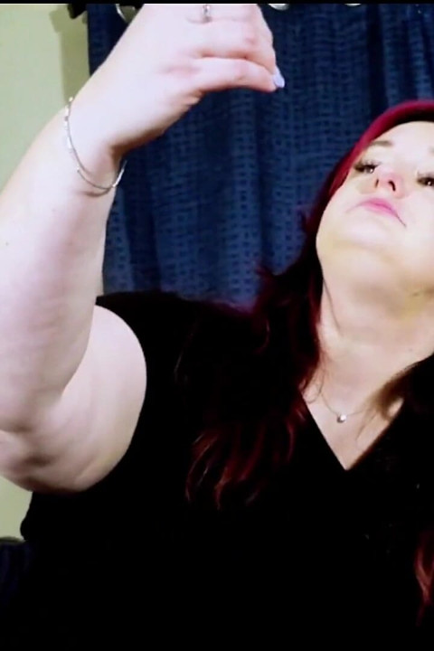 Giantess Snaps! Shrinks Entitled Brat and Breaks Her Down with Foot Domination