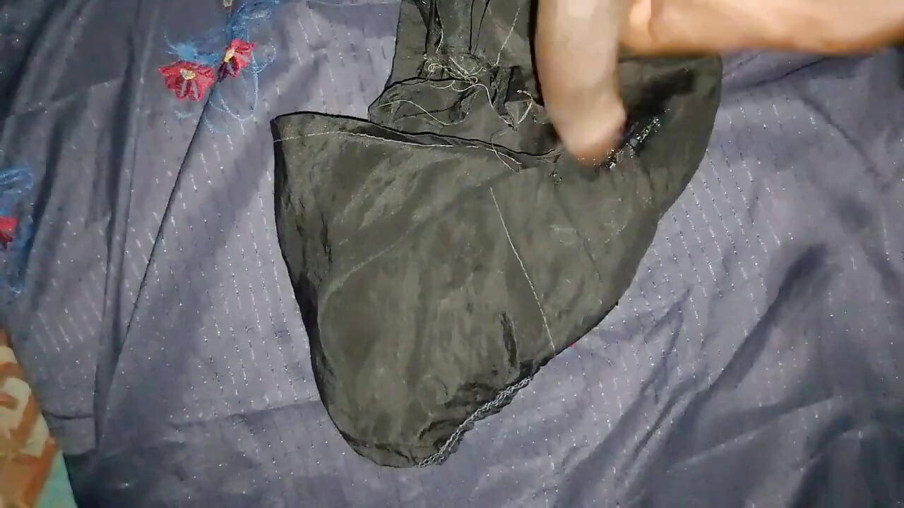 Soapyless Masturbation in Progress