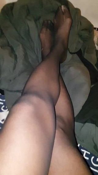 Feeling myself in black pantyhose