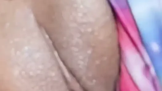 Beni onunla aldattığın için videoyu göstermek için yükledim