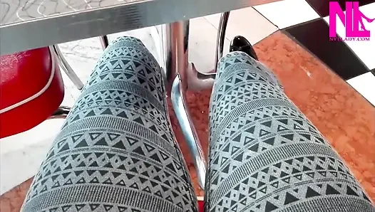 Siyah pattent dairemde bardaki ayakkabı oyunu