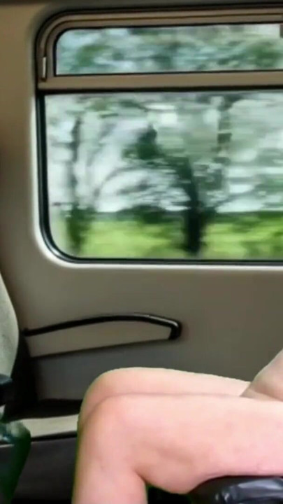 与ADAMANDEVE和LUPO从德国到西班牙的不间断性爱 | 短片 3