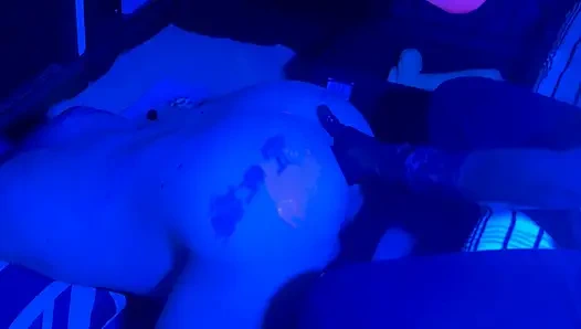 Грязный темный фистинг