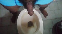 Asian porn sexy boy peeing in bathroom afternoon sex