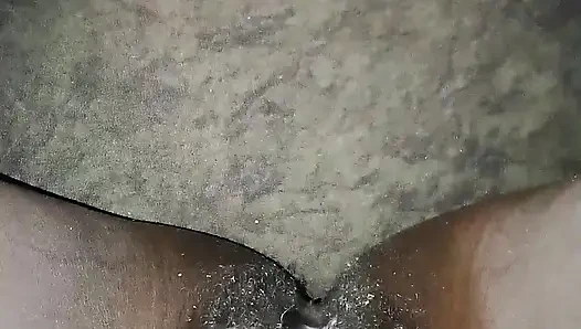 Rub that pussy with alexysss