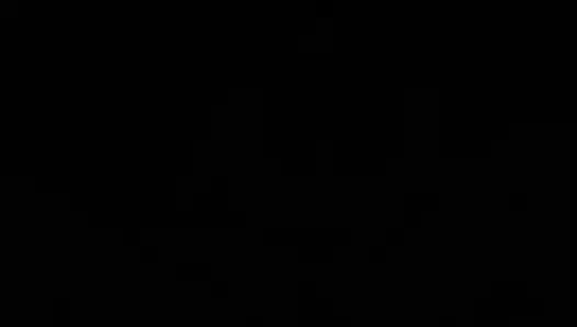 Kostenloses hÃ¤schenmädchen wird mit squirt bedeckt