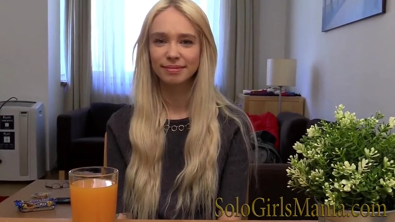 Young Girl Arteya Interview