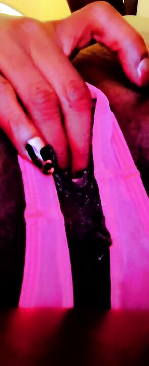 كس وردي الأحمق الوردي