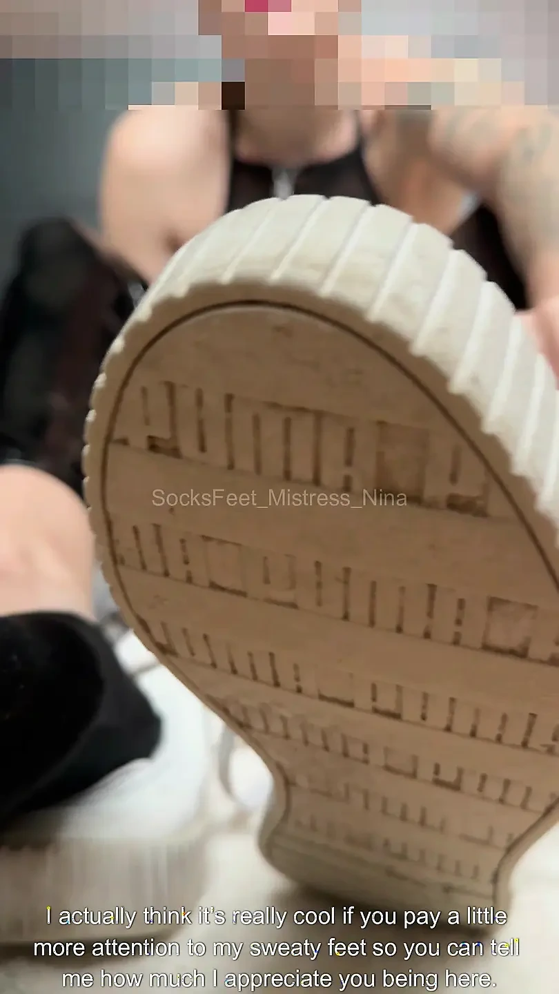 The only close-up you need (Day 7 with the socks)