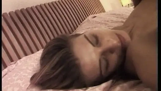 Горячую Милфу-брюнетку Трахнули Двойным Проникновением Черные Ебари