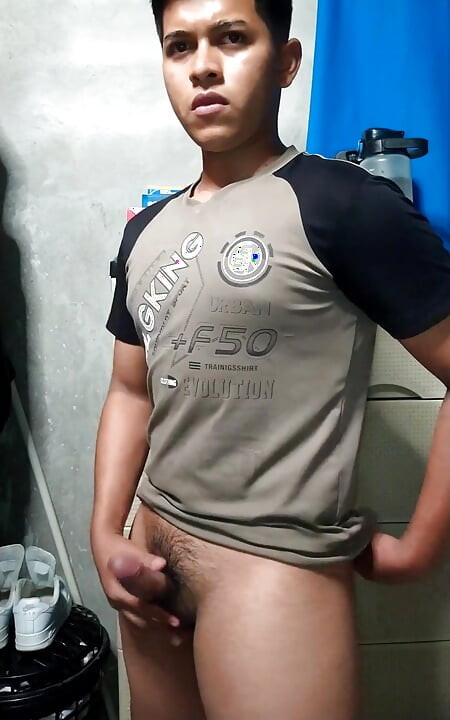 Alan Tokers I Know Gets Hot