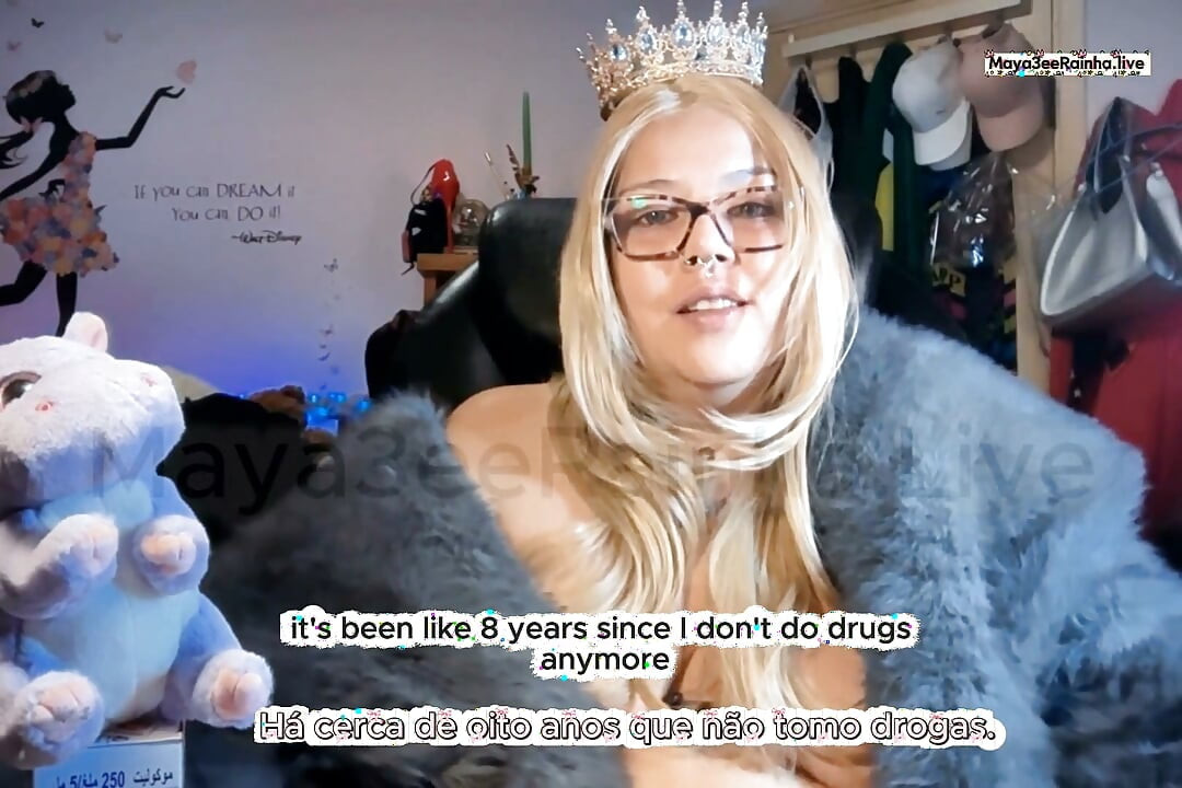 Diamonds on My Lips Bunda Fatal in Your Face - Come Chainsmoke with the BBW Brazilian MILF Goddess