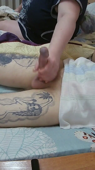 mother-in-law jerks off my dick and watches the sperm flow from the penis | Clip 1