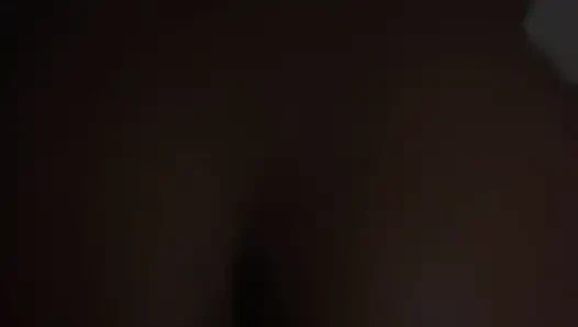 Cubaba inliyor ve üzerimde zıplayıyor