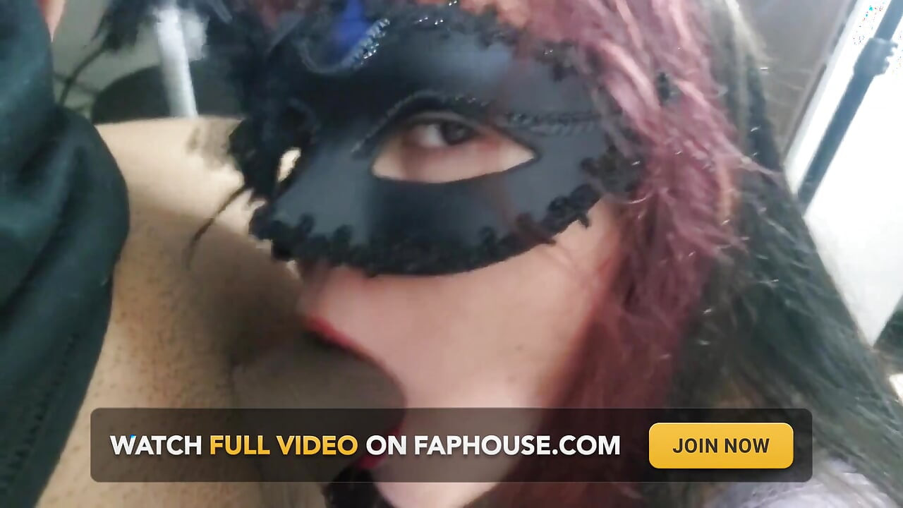 Doll Gives a Delicious Blowjob