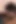 Esmer orta yaşlı seksi kadın havuzda yüzüyor