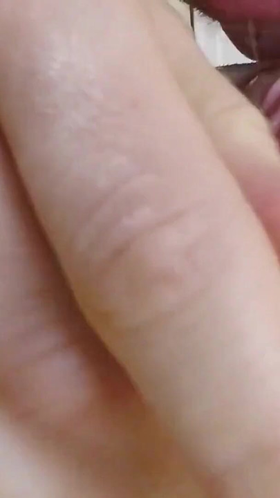Khoảnh khắc hoành tráng từ "Làm ơn đừng ngừng liếm âm hộ của tôi. Tôi sẽ xuất tinh ngay bây giờ"