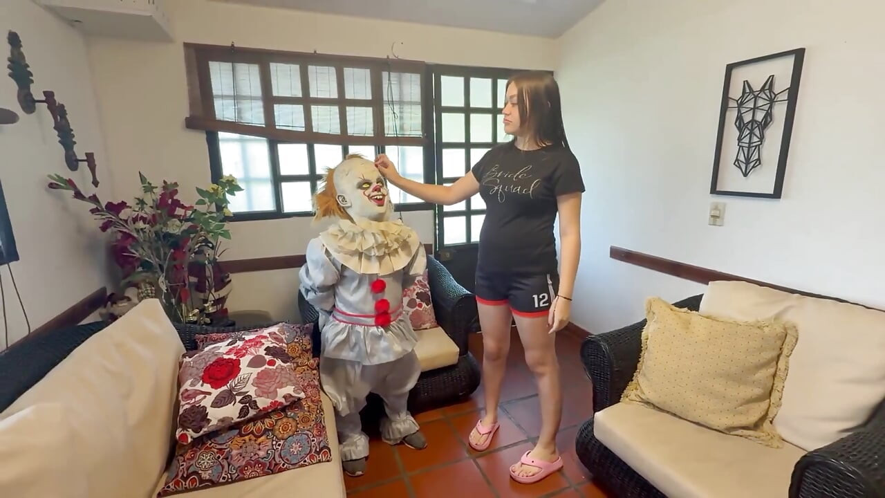 I find an abandoned house with a mysterious clown and offer him a nice fuck to stay.