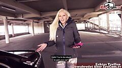 Duitse blondine online opgepikt voor een spontane neukafspraak in de buitenlucht