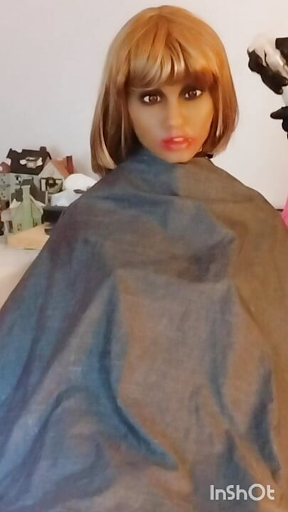 Julia ebony sex doll slave blonde bobcut