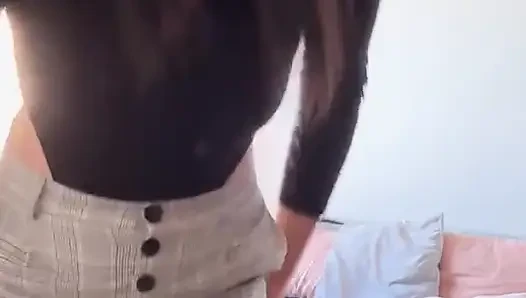 Willst Du Sehen, Wie Ich Komme? Komm Und Spionier Mich in Meinem Zimmer Aus.