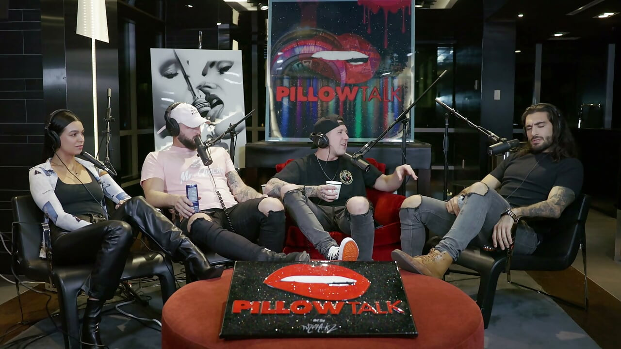 Elias Theodorou is Always Chief in Bed!