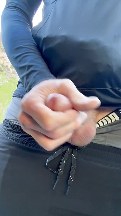 Stroking in nature