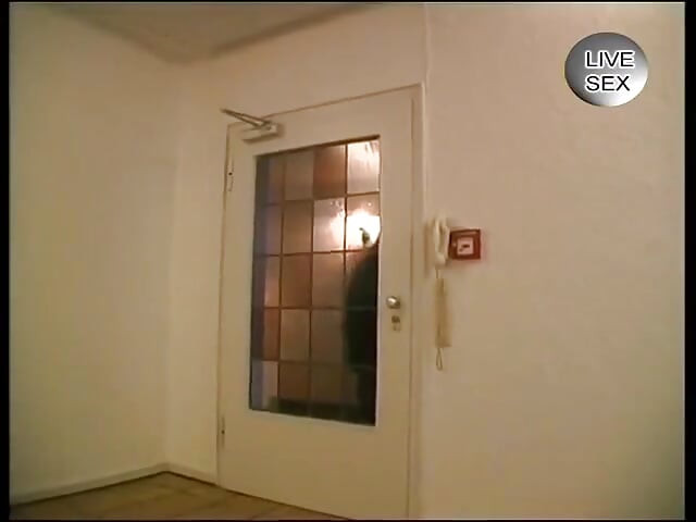 Play Ingrid's hairy pussy