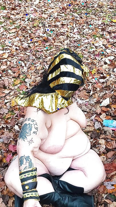 Outside Finger Banging in the Leaves She's Stanking