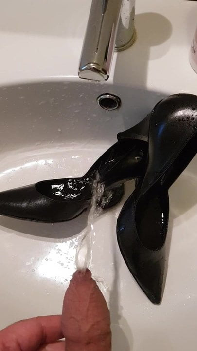 Hot Piss